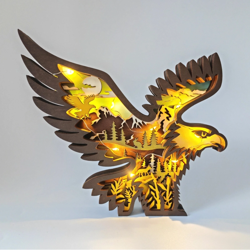 Sculpture aigle volant en bois