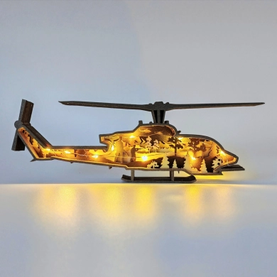 Sculpture hélicoptère en bois
