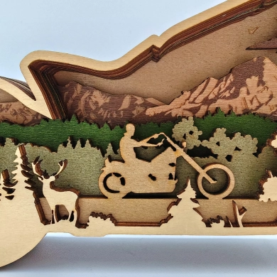 Sculpture moto en bois