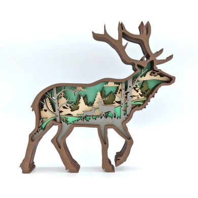 Sculpture cerf des neiges en bois