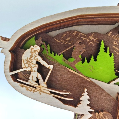 Sculpture skieur en bois