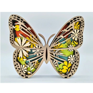 Sculpture papillon en bois