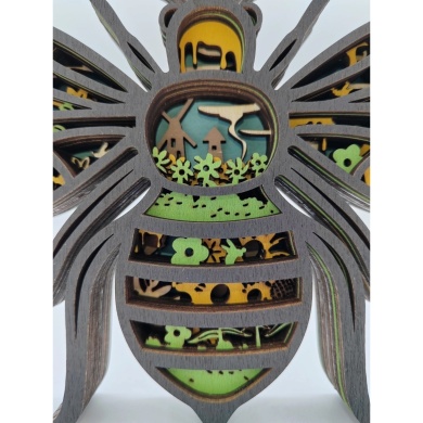 Sculpture abeille en bois