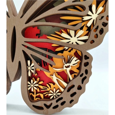 Sculpture papillon monarque en bois