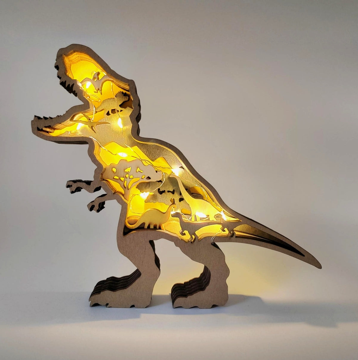 Sculpture T-rex en bois