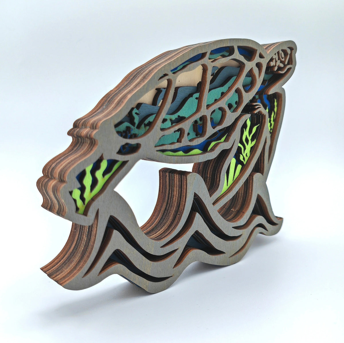 Sculpture tortue marine en bois