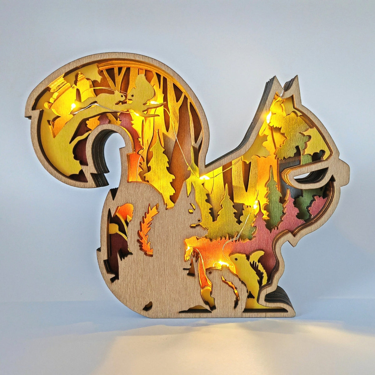 Sculpture écureuil en bois