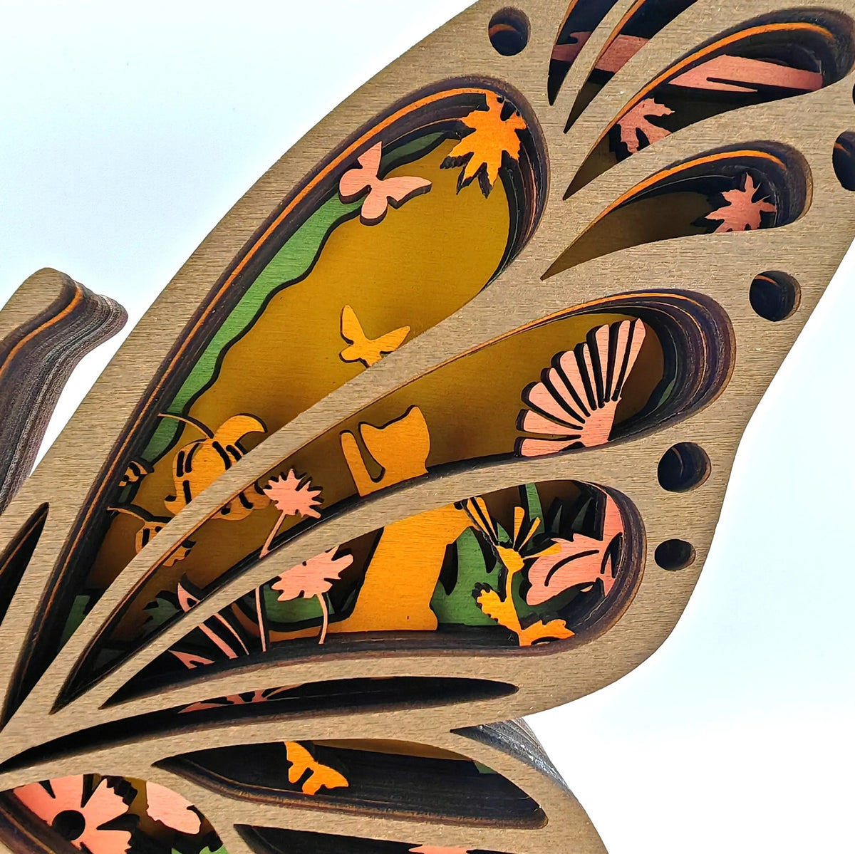 Lampe papillon orange en bois - USB