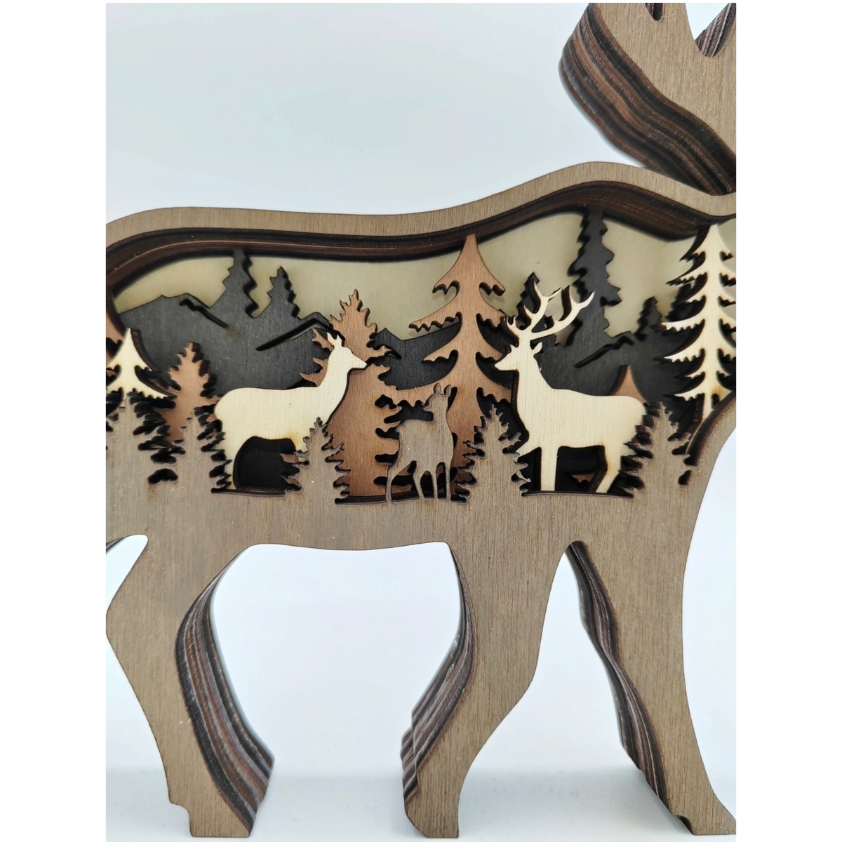 Sculpture renne en bois