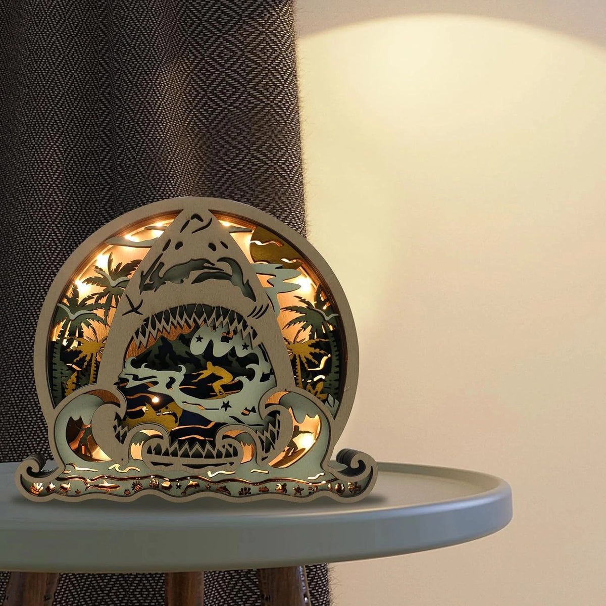 Lampe requin en bois - USB