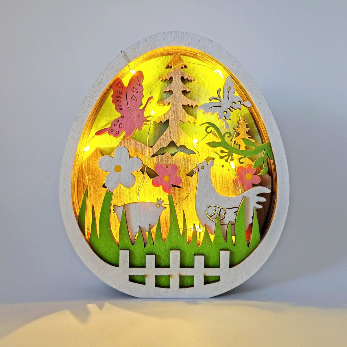 Sculpture œuf de Pâques en bois